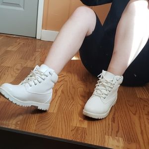 White lace up boots